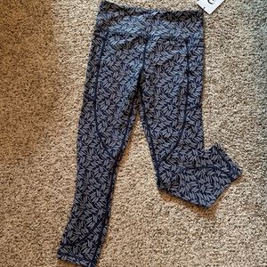 Zyia light n tight leggings